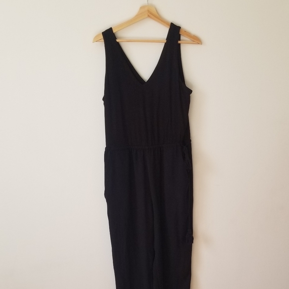 Loft- Straight Legged Romper Jumpsuit black size 4 - Picture 2 of 2